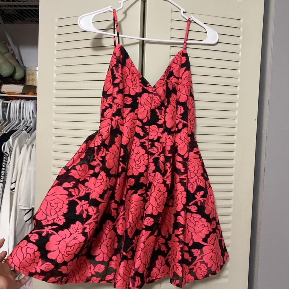 Little black/pink dress